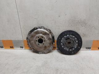 Фото запчасти комплект сцепления Volkswagen Golf 1999 Б/У запчасть Запчасть комплект сцепления Volkswagen Golf 1999