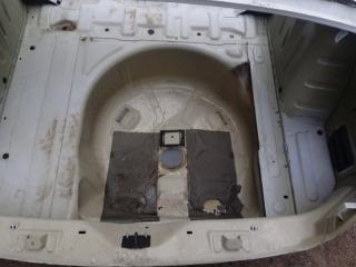 Задняя часть с крыльями C4 2016 2 1.6