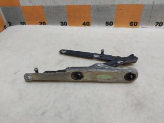 Запчасть петля крышки багажника правая Alfa Romeo 156 2003