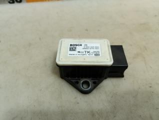 Фото запчасти датчик ускорения Honda CR-V 2008 Б/У запчасть Запчасть датчик ускорения Honda CR-V 2008