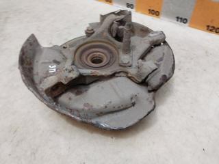 Кулак поворотный задний правый C-Class 1994 W202 2.8