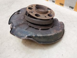 Кулак поворотный задний правый C-Class 1994 W202 2.8