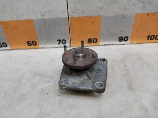 Запчасть кронштейн Mitsubishi Montero Sport 2000