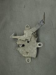 Фото запчасти замок капота Toyota Mark II 1998 Б/У запчасть Запчасть замок капота Toyota Mark II 1998