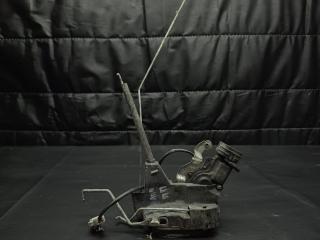 Фото запчасти замок двери передний правый Toyota Mark II 1998 Б/У запчасть Запчасть замок двери передний правый Toyota Mark II 1998