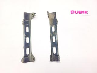 Запчасть кронштейн крыла Subaru Legacy 2008