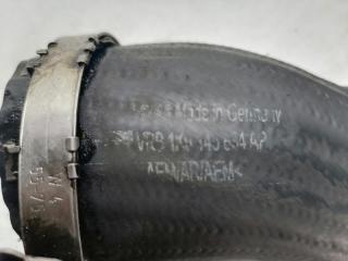 Патрубок интеркулера Passat 2012 B7 1.6 TDi Патрубок интеркулера Passat 2012 B7 1.6 TDi