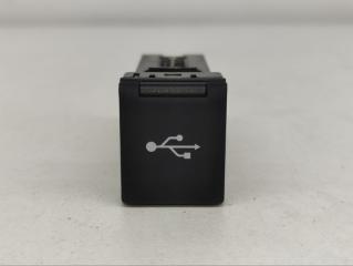 Запчасть разъем usb Toyota Tundra 2021