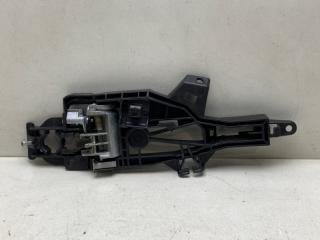 Запчасть кронштейн ручки передний правый GMC SIERRA 2017 6.2 13592466 Б/У Кронштейн ручки передний правый GMC SIERRA 2017 6.2 13592466 Б/У