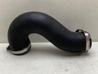 Патрубок интеркулера Volkswagen Touareg 2 2012 Б/У Патрубок интеркулера Volkswagen Touareg 2 2012