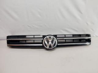 Решетка радиатора Volkswagen Touareg 2 2014