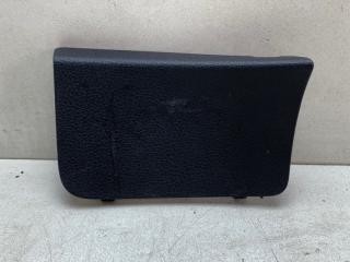 Заглушка обшивки багажника задняя правая Volkswagen Touareg 2 2012