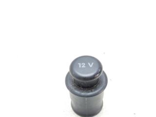 Запчасть заглушка в прикуриватель Volkswagen Amarok 2013