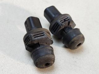 Запчасть отбойник двери багажника задний Volkswagen Touareg 2