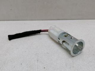 Запчасть гнездо прикуривателя ( прикуриватель ) Volkswagen Touareg 2