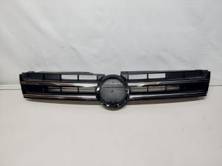 Решетка радиатора Volkswagen Touareg 2 NF
