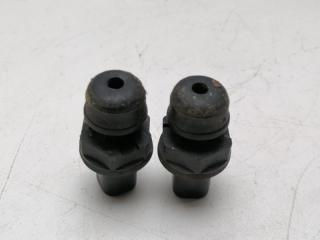 Отбойник двери багажника задний Volkswagen Touareg 2