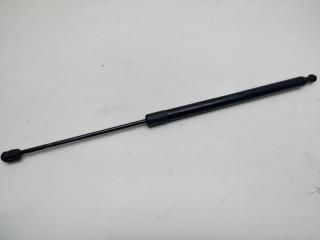 Запчасть амортизатор багажника Volkswagen Touareg 2