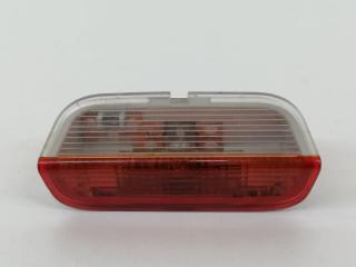 Плафон освещения салона Volkswagen Touareg 2