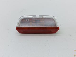 Плафон освещения салона Volkswagen Touareg 2