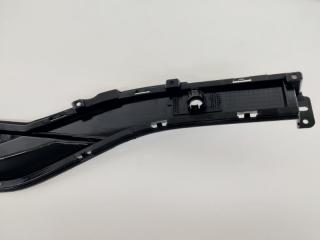 Накладка бампера левая J8 Накладка бампера левая J8