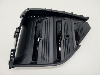 Запчасть решетка бампера передняя правая Geely Tugella