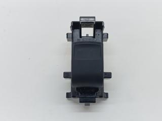 Запчасть кнопка стеклоподъёмника задняя правая Toyota Tundra