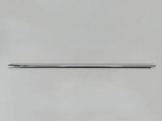 Молдинг стекла передний левый Volkswagen Touareg 2