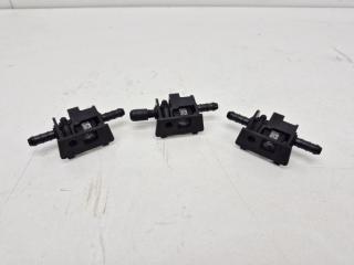 Форсунка омывателя Mercedes A180