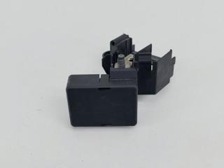 Запчасть клемма аккумулятора Volkswagen Touareg 2