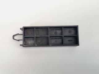 Кронштейн радиатора A180 W177 1.3