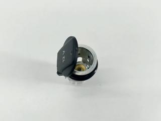 Запчасть гнездо прикуривателя ( прикуриватель ) Volkswagen Touareg 2