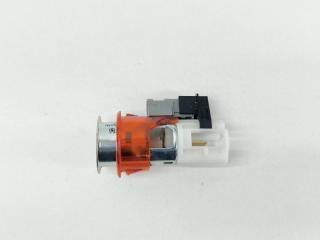 Запчасть гнездо прикуривателя ( прикуриватель ) Volkswagen Touareg 2