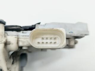 Замок двери задний левый Touareg 2 NF 4.2