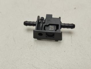 Форсунка омывателя Mercedes A180