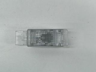 Плафон освещения салона Volkswagen Touareg 2