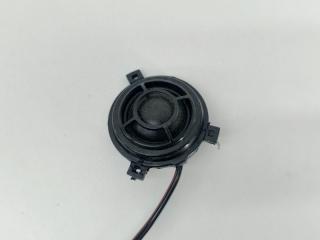 Запчасть динамик Volkswagen Touareg 2