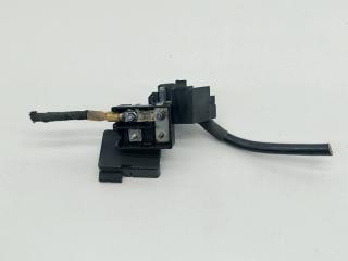 Запчасть клемма аккумулятора Volkswagen Touareg 2