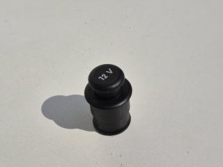 Запчасть заглушка в прикуриватель Volkswagen Amarok