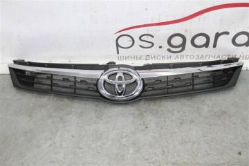 Запчасть решетка радиатора Toyota Camry 2015