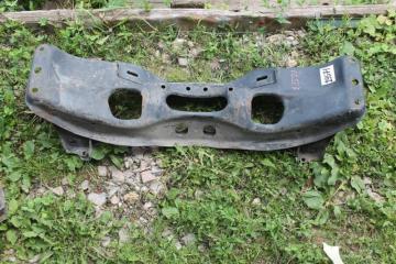 Запчасть подрамник передний Subaru Forester