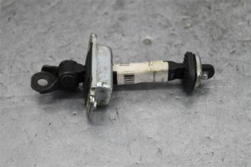 Запчасть ограничитель двери передней Chevrolet Epica 2011