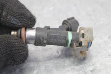 Запчасть форсунка топливная Nissan Teana 2010