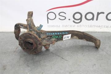 Кулак передний правый Volkswagen Touareg 2004