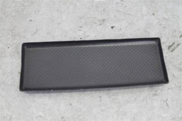 Запчасть коврик бардачка Volkswagen Touareg 2004
