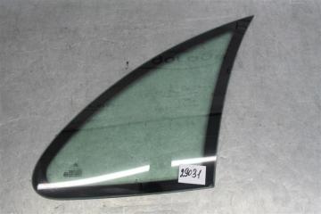 Стекло глухое правое Citroen Xsara Picasso 2004