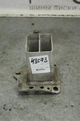 Кронштейн усилителя бампера пп Citroen С4 2013