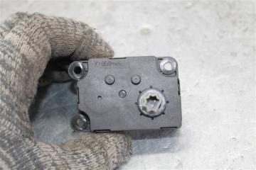 Моторчик заслонки печки Citroen С4 2013