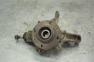 Кулак передний правый Citroen С4 2013