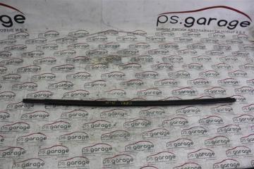 Запчасть молдинг стекла двери пп Opel Astra 2009